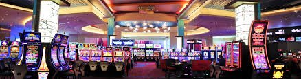big77 login platform integrates sportsbook, live casino, and slot games